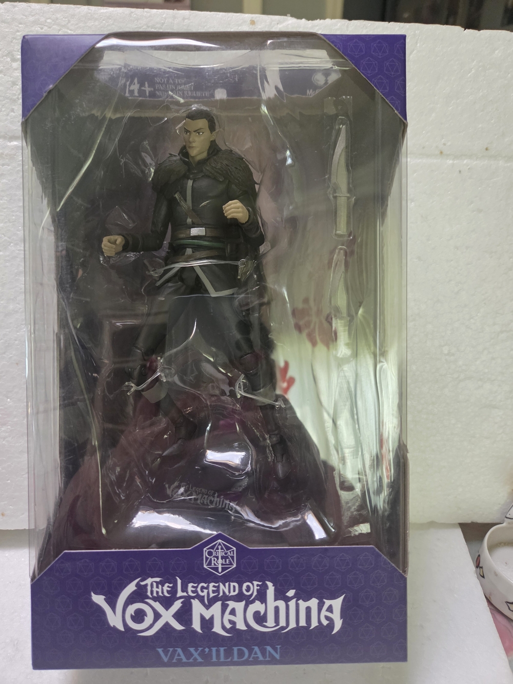 The Legend of Vox Machina Vax'ildan Figure - Purple